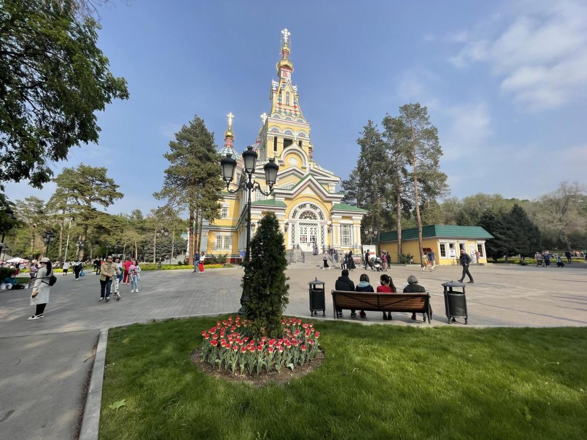 Апартаменты #3 Almaty Bagian luar foto